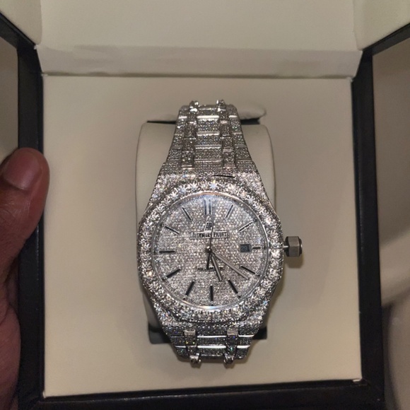 AP Watch - Picture 5 of 6